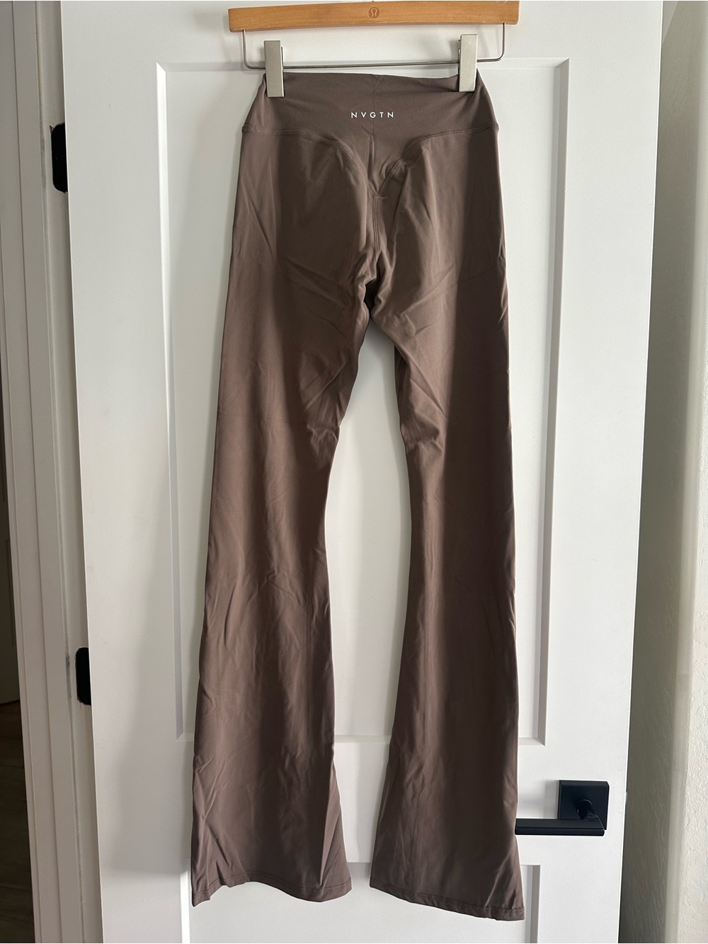 NVGTN Flare Leggings NWT - Picture 2 of 7